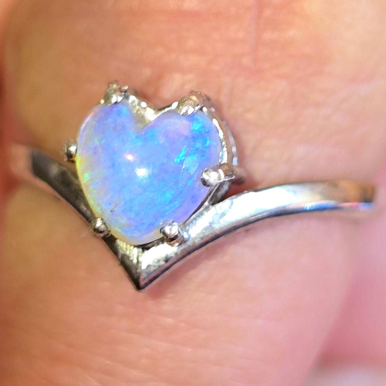 Natural Australian Opal Ring thumbnail 9