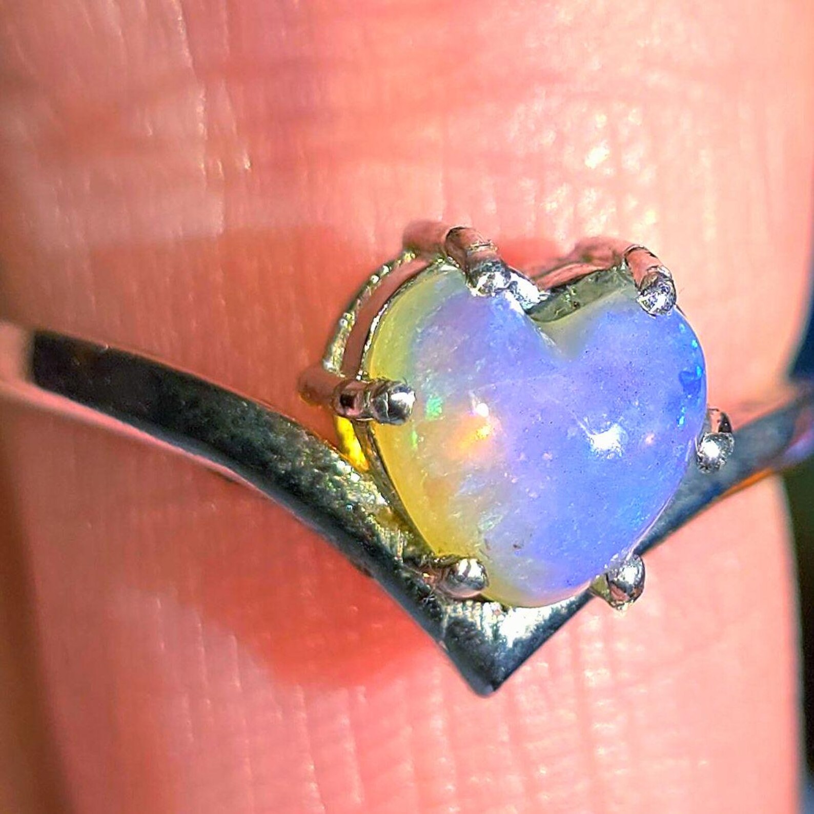 Natural Australian Opal Ring thumbnail 10
