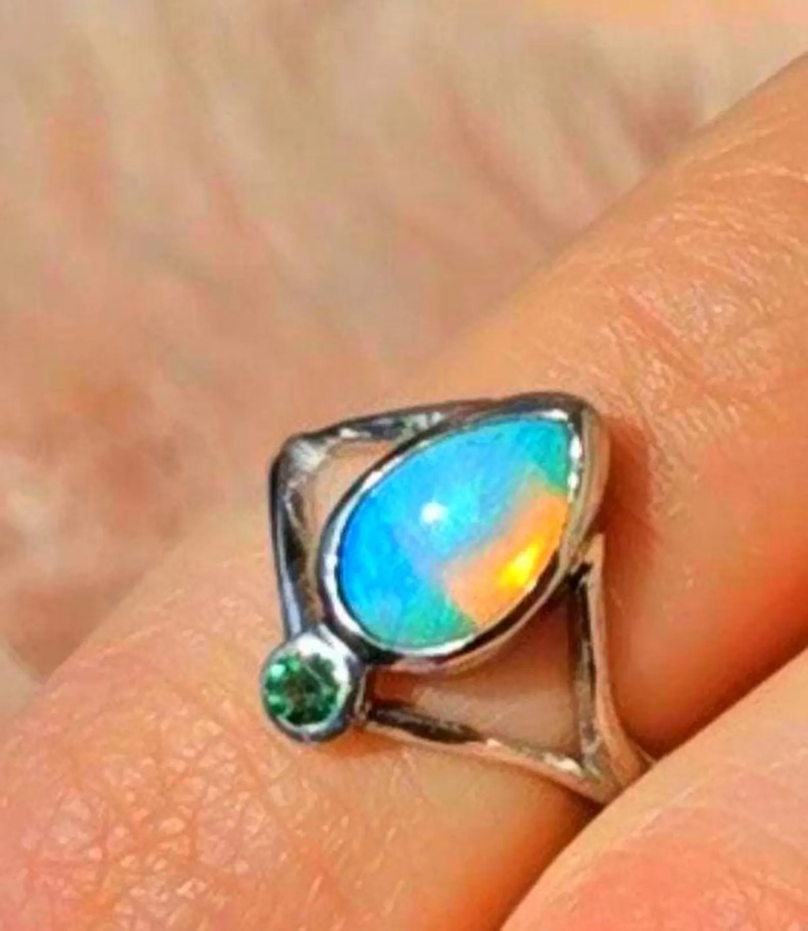AQUA- Natural Emerald Australian Opal Ring 925 Sterling Silver, PINKY MIDI thumbnail 4