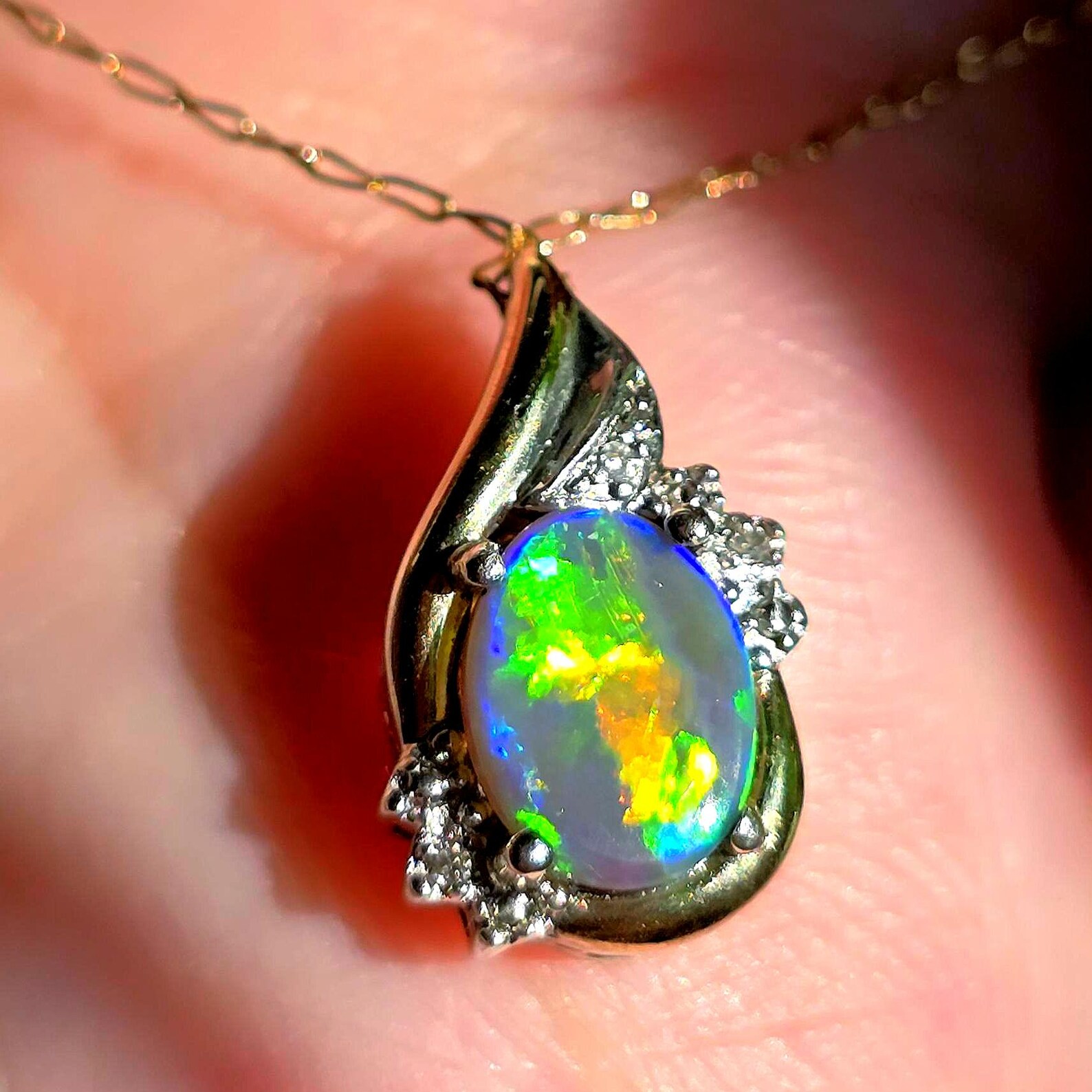 Lightning bolt - NEON Solid 10k Gold Natural Australian Opal Necklace thumbnail 7