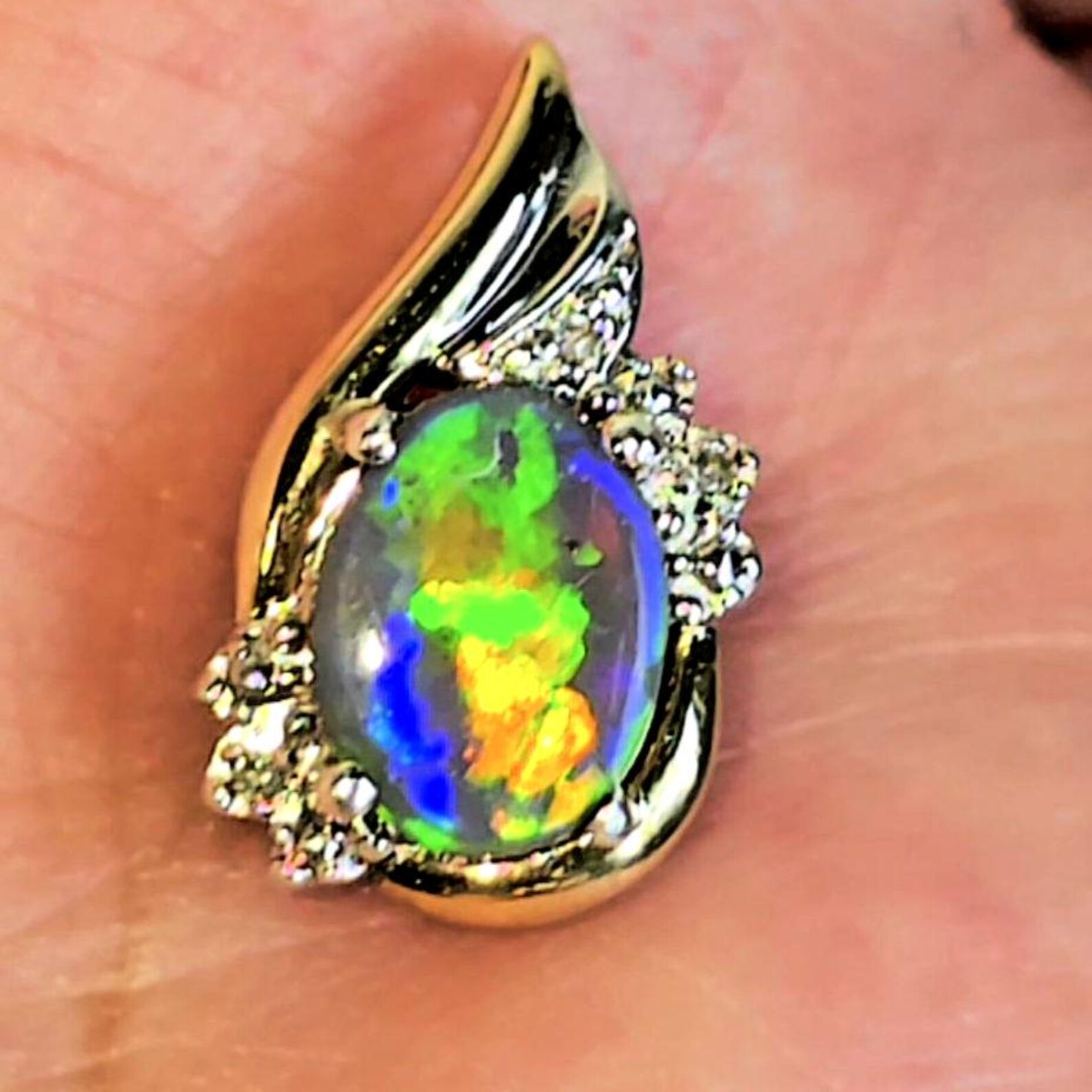 Lightning bolt - NEON Solid 10k Gold Natural Australian Opal Necklace thumbnail 3