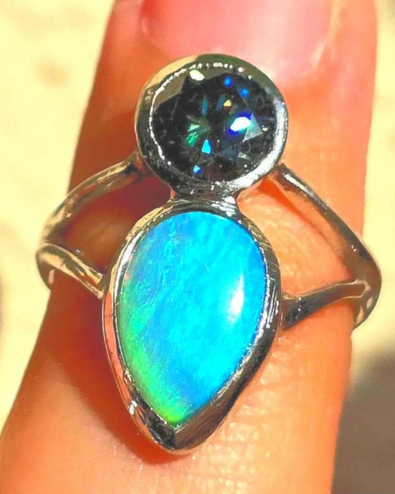 Natural Australian Opal Ring 925 Silver, Green Moissanite