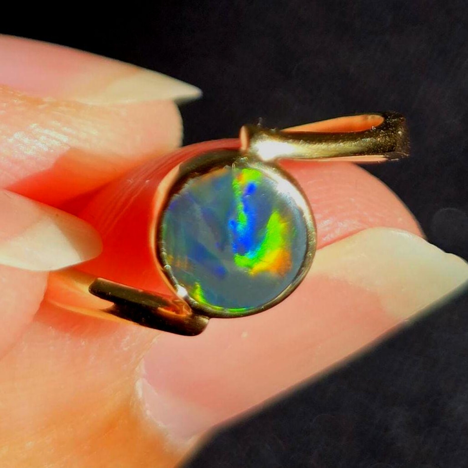 Twin flame black - NEON Solid 9k Gold Natural Australian Black Opal Ring thumbnail 18