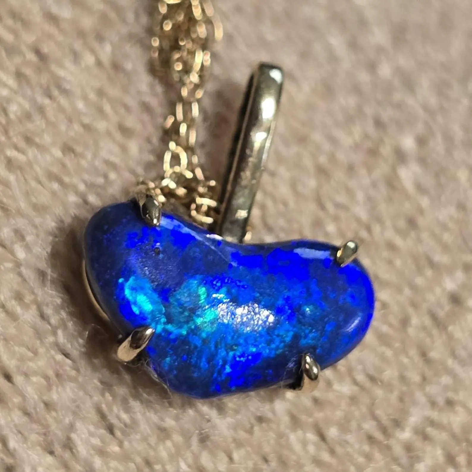 Mighty heart Purple Blue - Solid 9k Gold Natural Australian Black Opal Pendant thumbnail 19