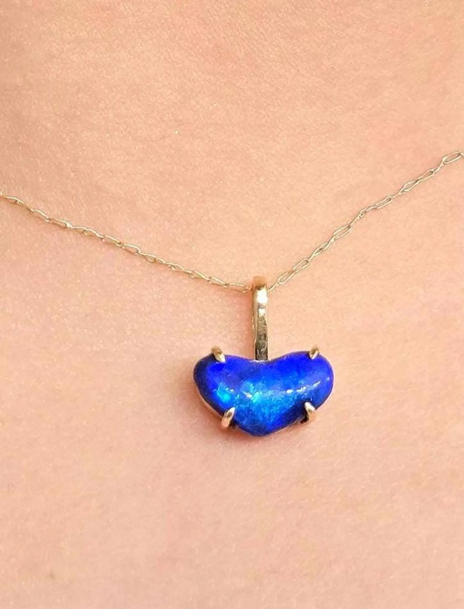Mighty heart Purple Blue - Solid 9k Gold Natural Australian Black Opal Pendant thumbnail 17