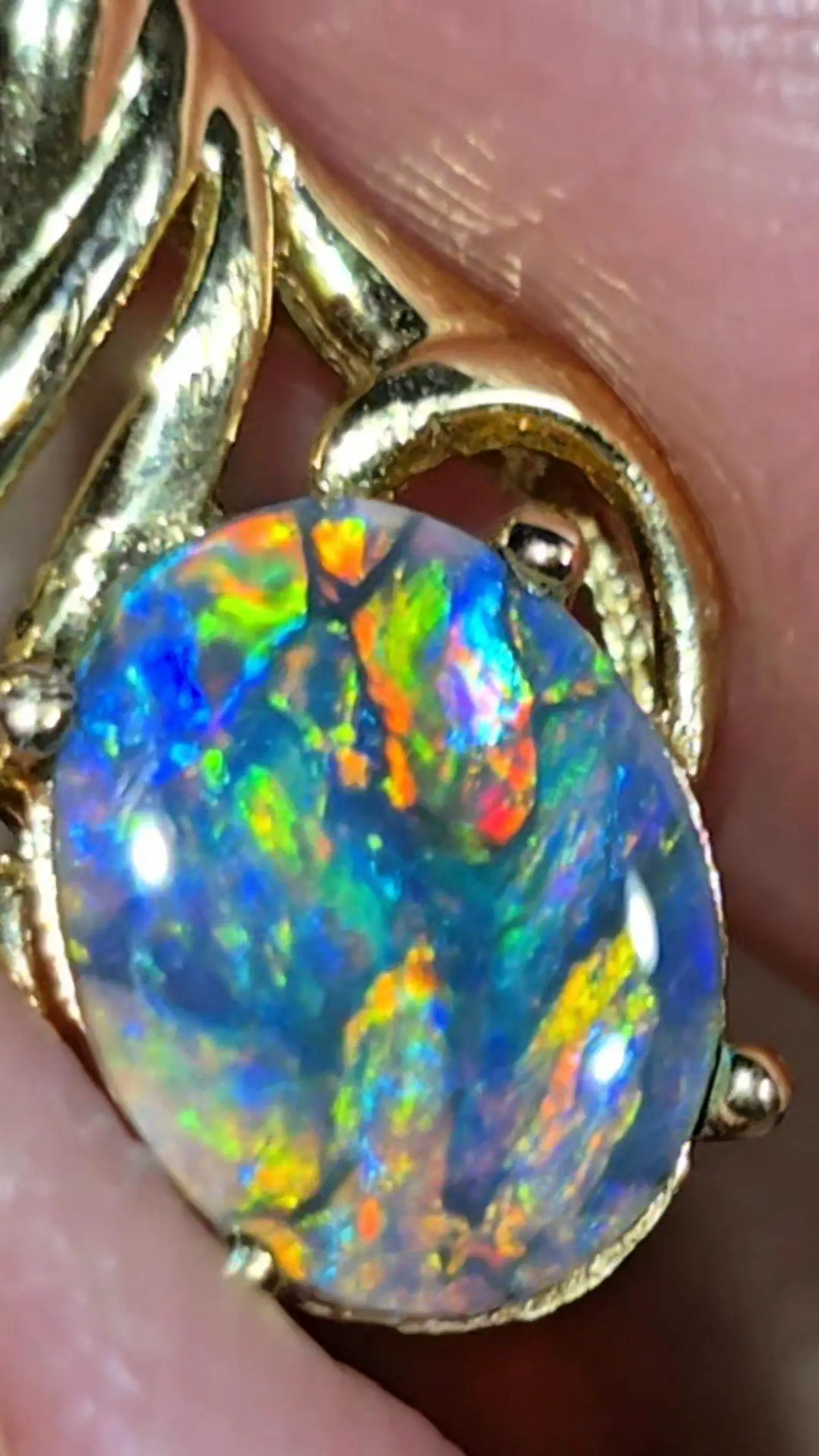 Picasso Palette- Solid 14k Gold Natural Black Australian Opal Pendant thumbnail 19