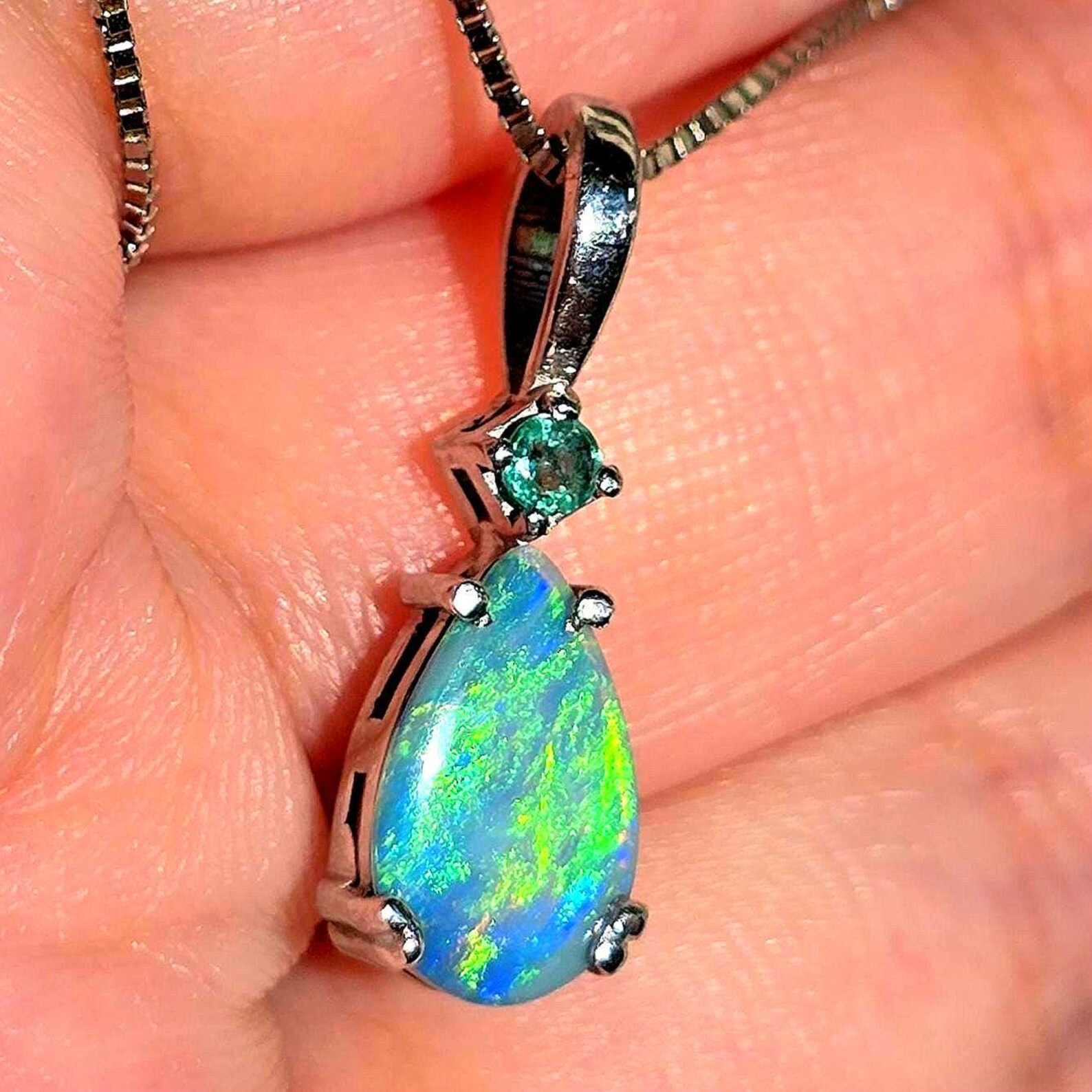 Teal charm - Natural Australian Opal Pendant 925 silver, Natural Emerald  thumbnail 6