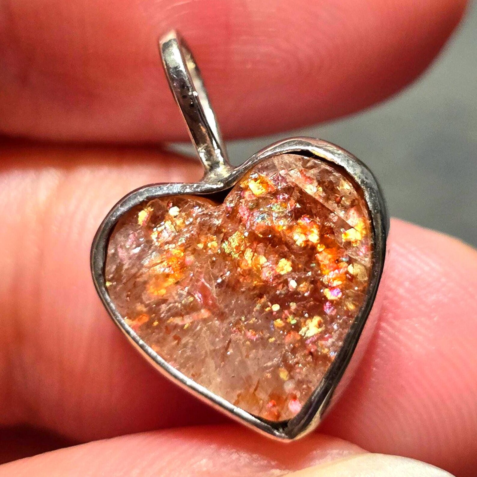 Confetti Sunstone Lattice Pendant 925 Silver Heart  thumbnail 4