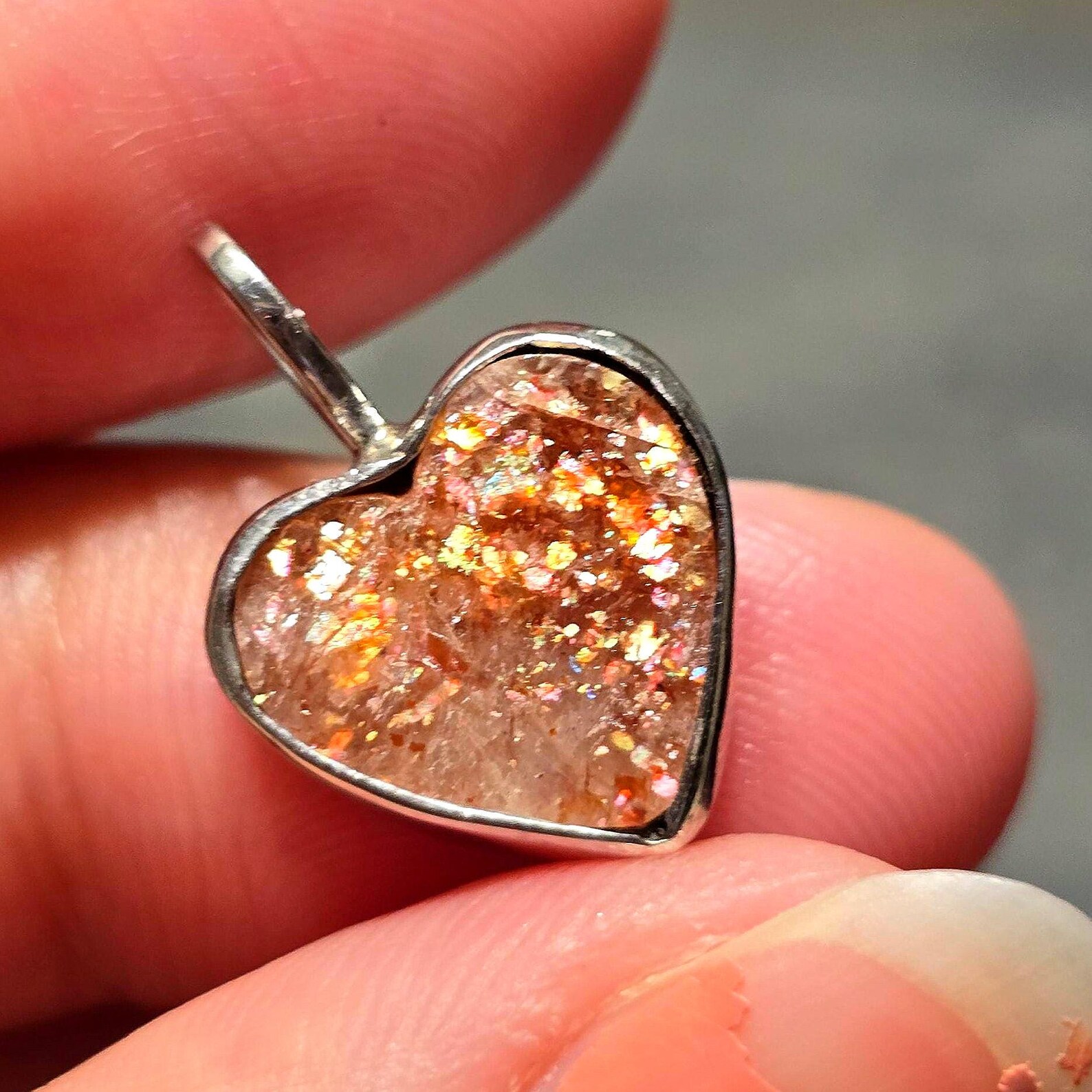 Confetti Sunstone Lattice Pendant 925 Silver Heart  thumbnail 7