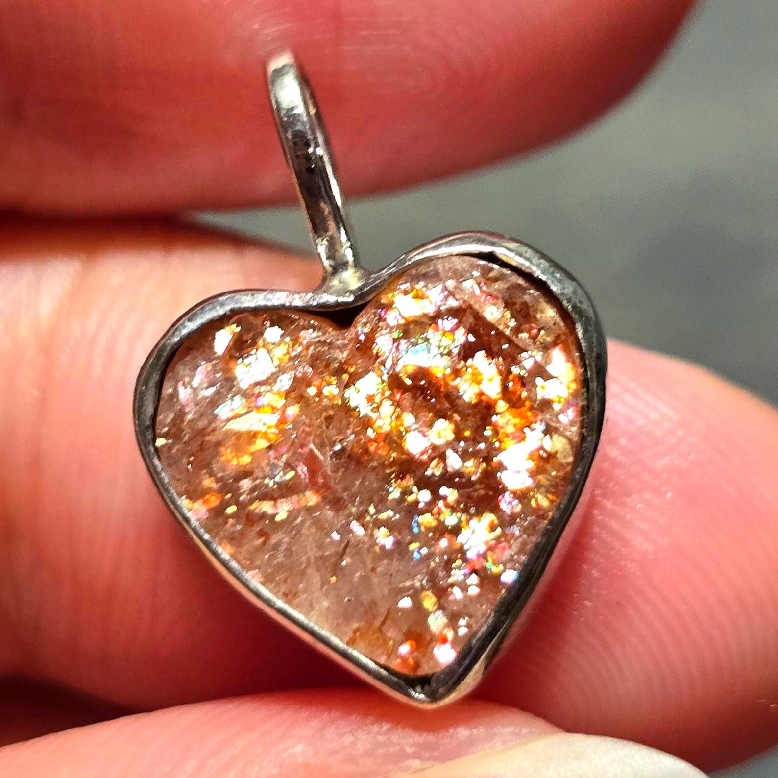 Confetti Sunstone Lattice Pendant 925 Silver Heart  thumbnail 8