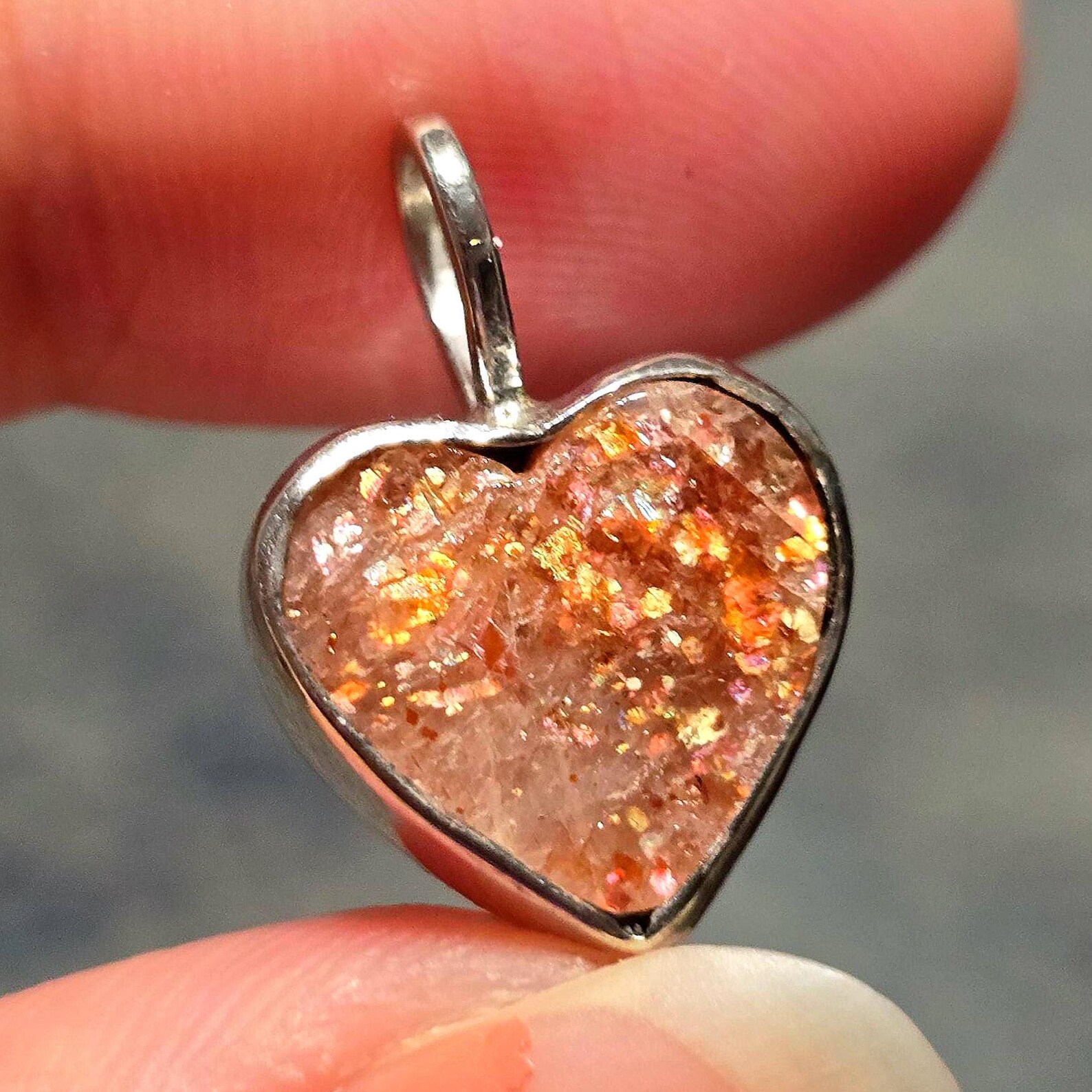Confetti Sunstone Lattice Pendant 925 Silver Heart  thumbnail 10