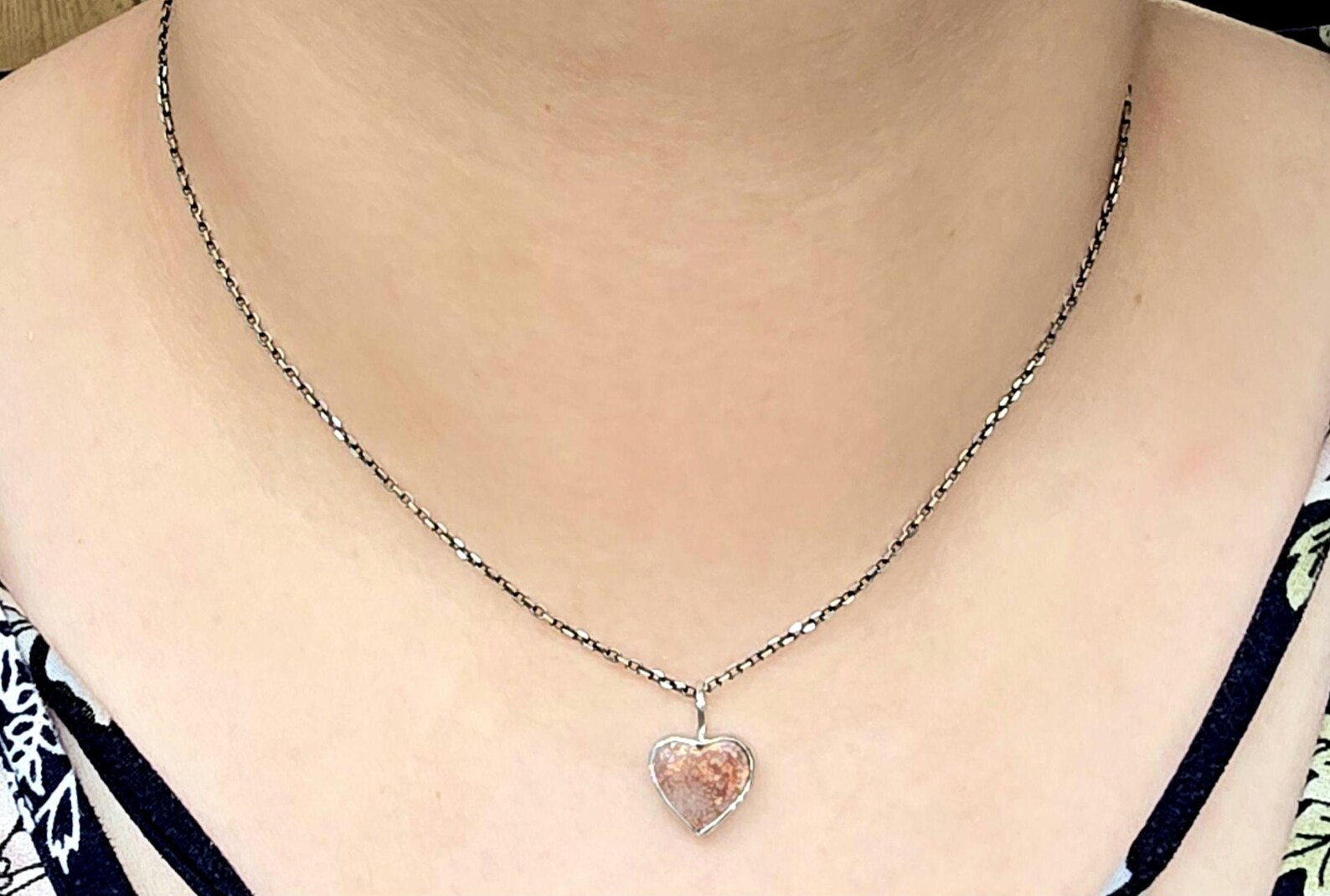 Confetti Sunstone Lattice Pendant 925 Silver Heart  thumbnail 12