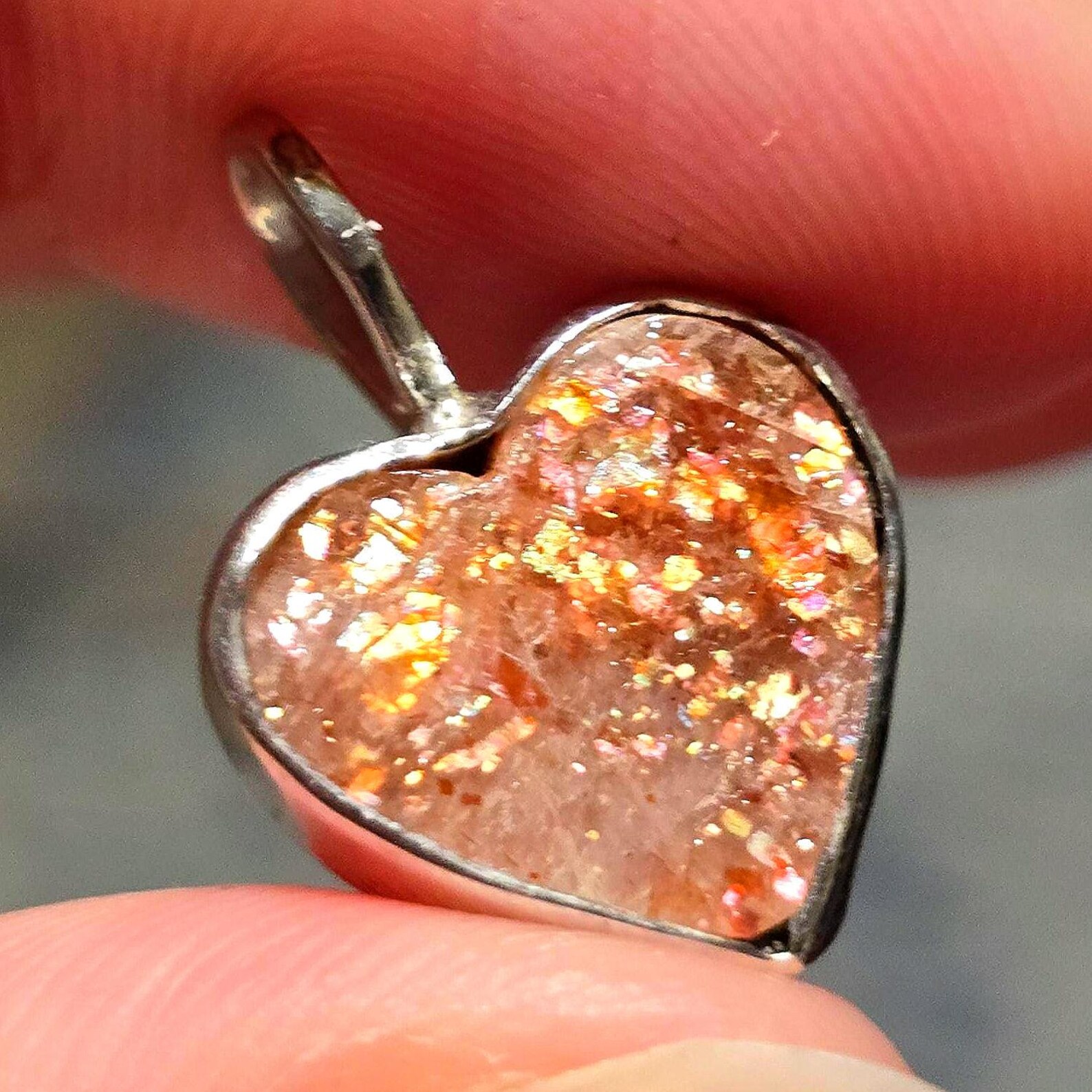 Confetti Sunstone Lattice Pendant 925 Silver Heart  thumbnail 13