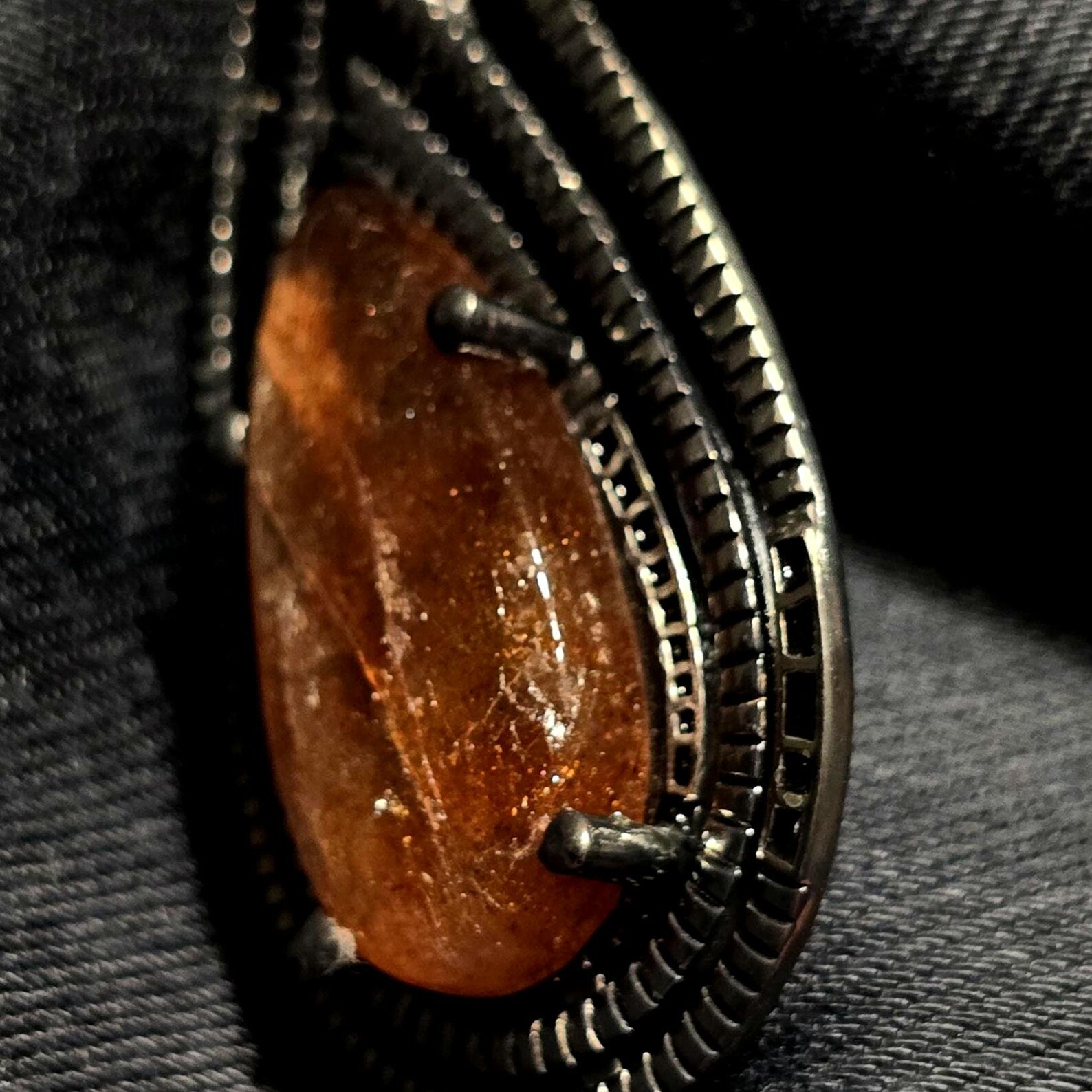 Mystery babe- Purple haze Sunstone Lattice Pendant 925 Silver Black Rhodium thumbnail 3