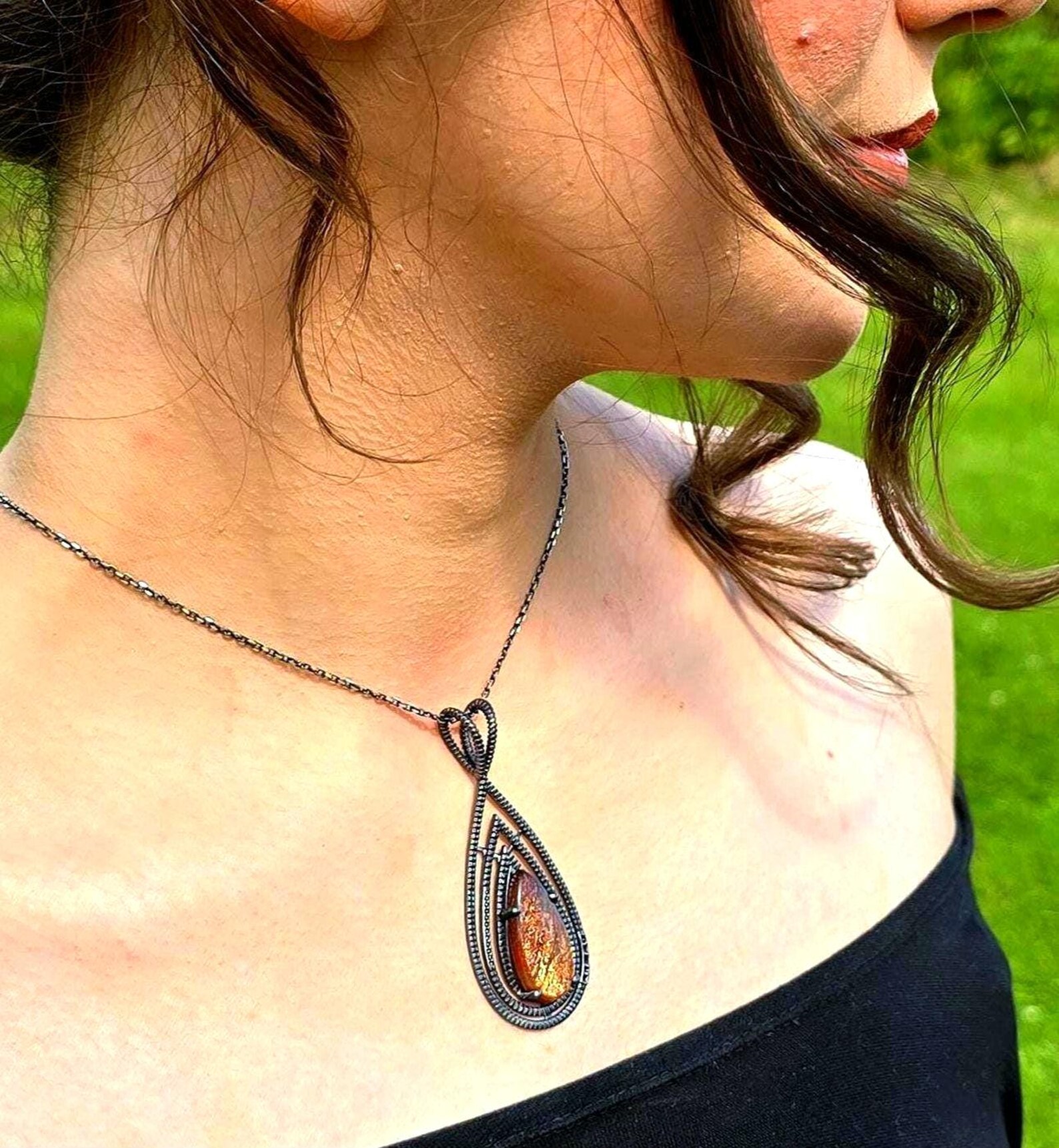 Mystery babe- Purple haze Sunstone Lattice Pendant 925 Silver Black Rhodium thumbnail 9