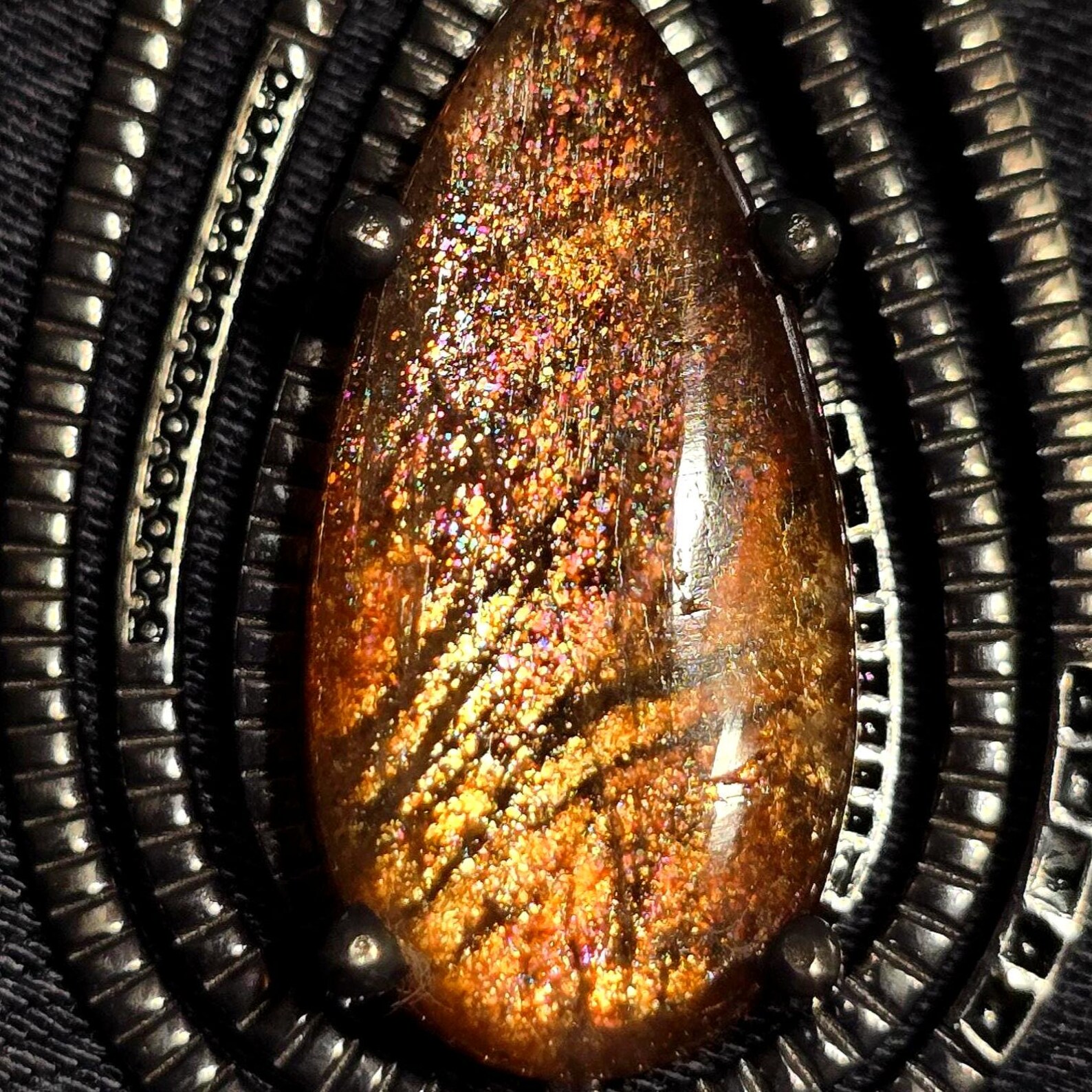 Mystery babe- Purple haze Sunstone Lattice Pendant 925 Silver Black Rhodium thumbnail 13