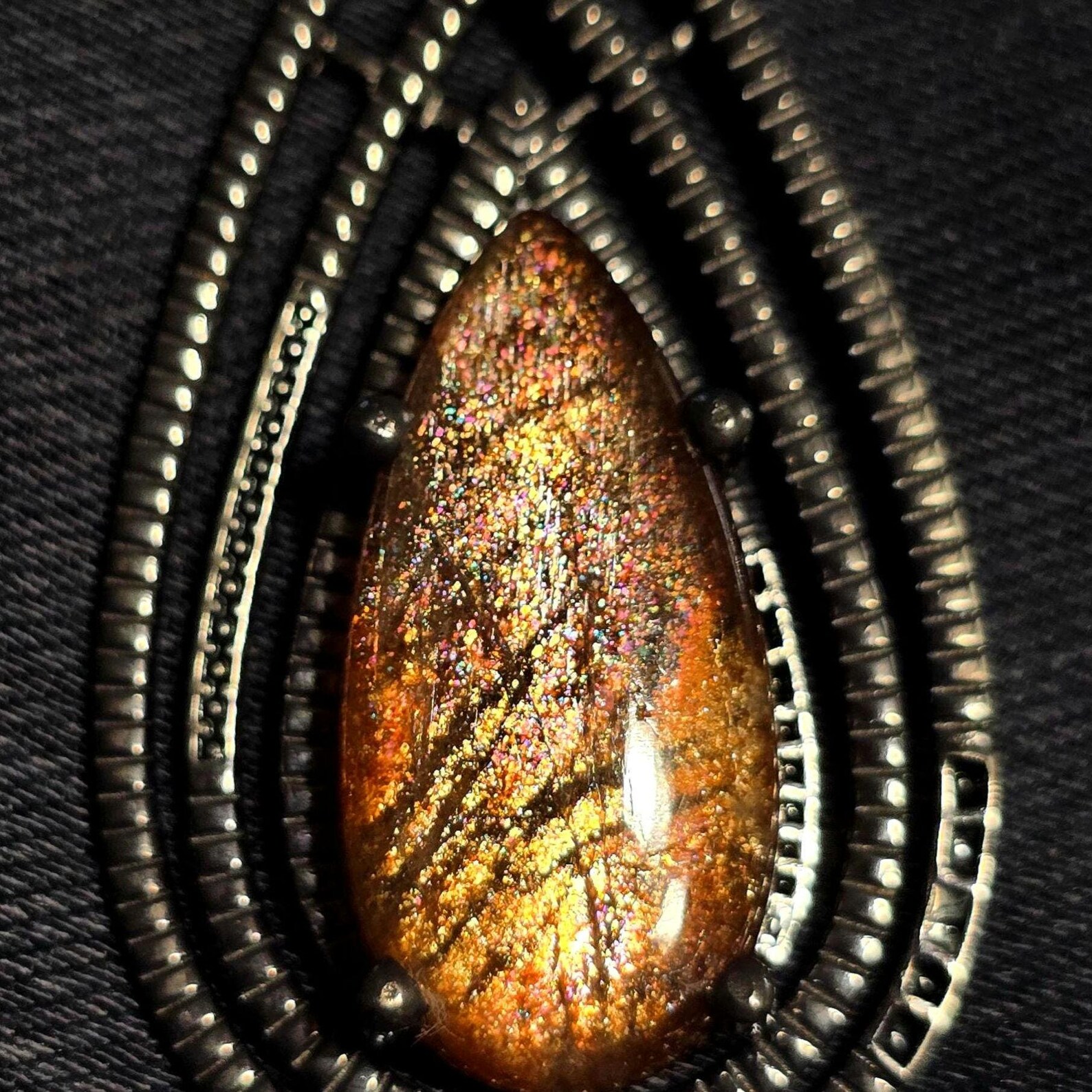 Mystery babe- Purple haze Sunstone Lattice Pendant 925 Silver Black Rhodium thumbnail 15