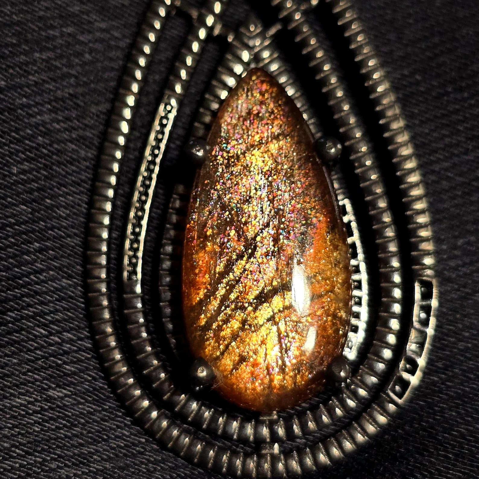Mystery babe- Purple haze Sunstone Lattice Pendant 925 Silver Black Rhodium thumbnail 17