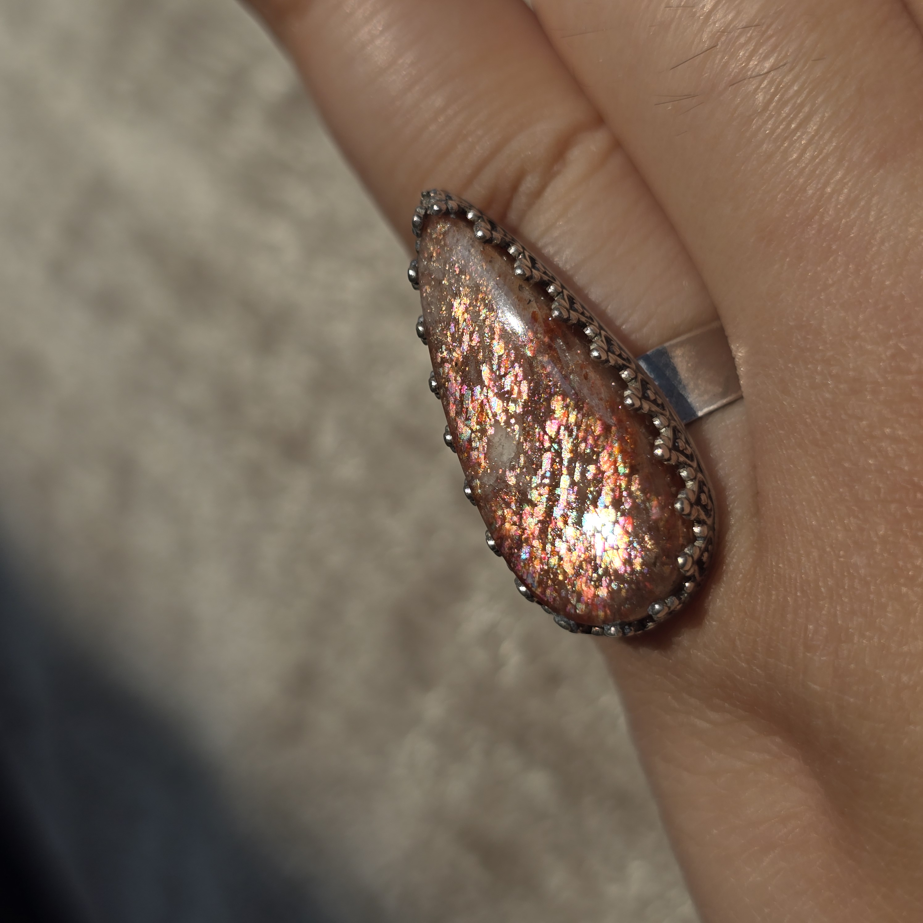 CONFETTI SUNSTONE - Natural Purple haze ring, Sunstone Lattice Ring  4 thumbnail 5