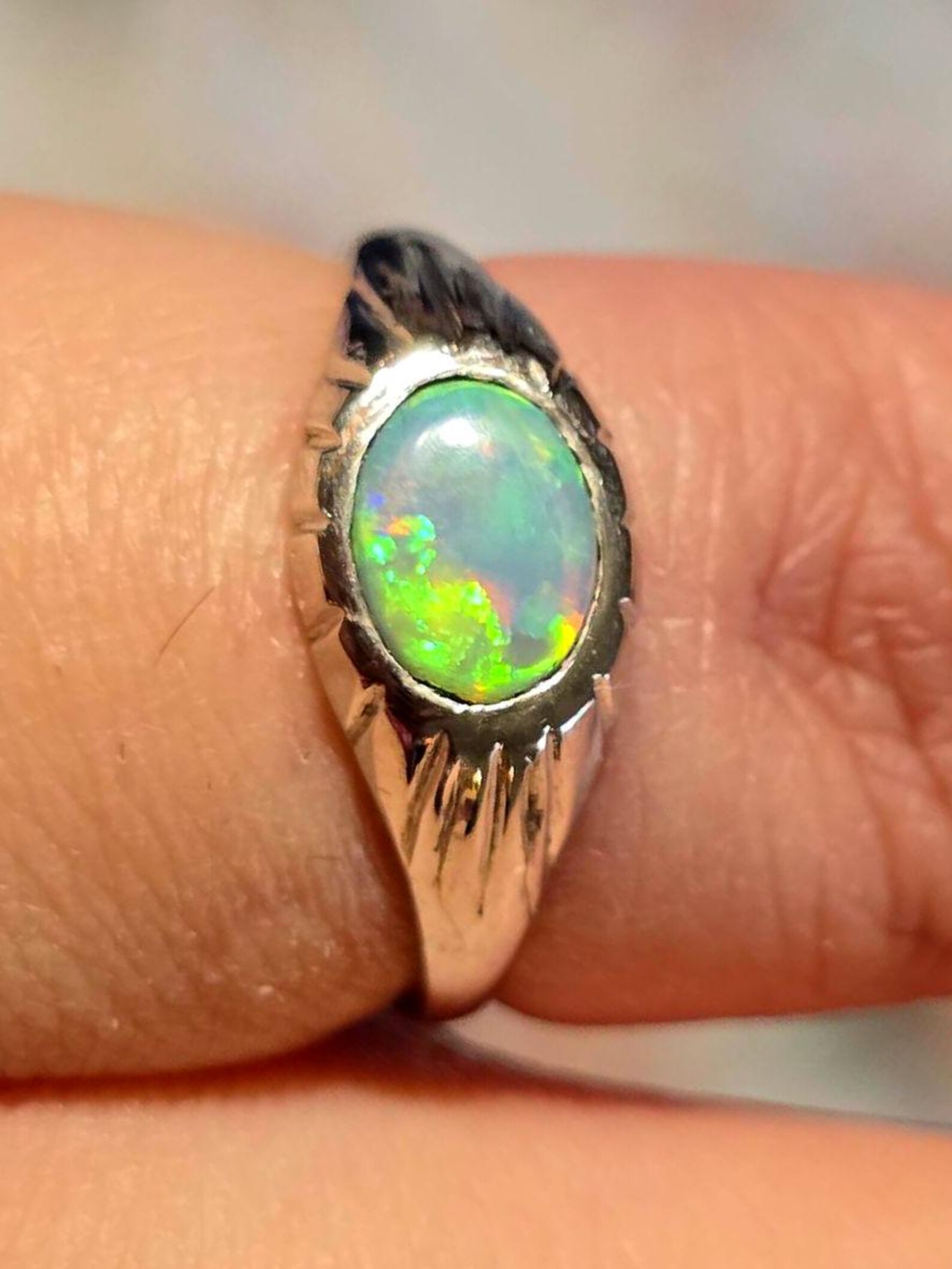 SWEET SIGNET : Custom Natural Australian Opal Signet Ring 925 sterling silver, Hand Engraved Sunrays thumbnail 3