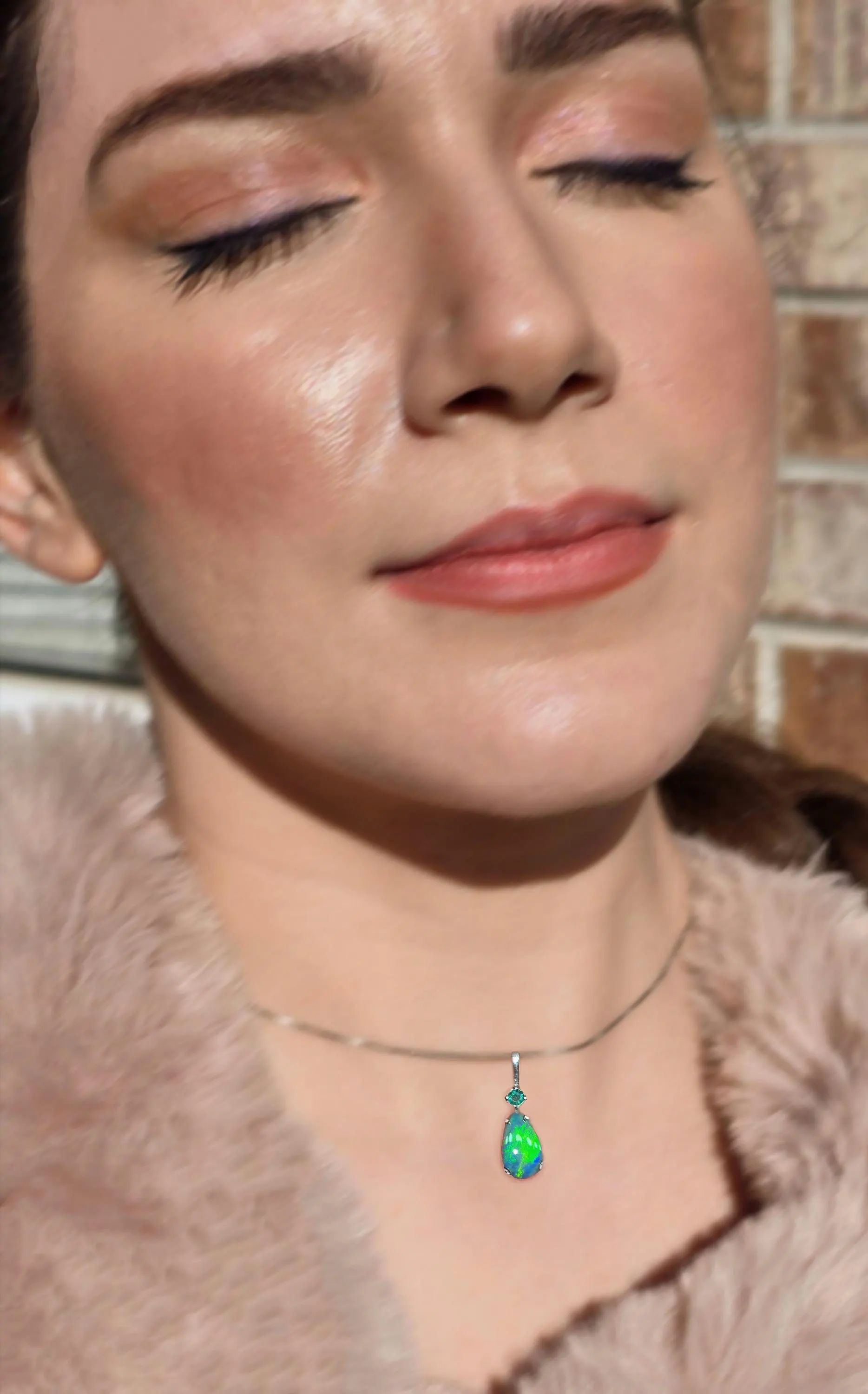 Teal charm - Natural Australian Opal Pendant 925 silver, Natural Emerald  thumbnail 2