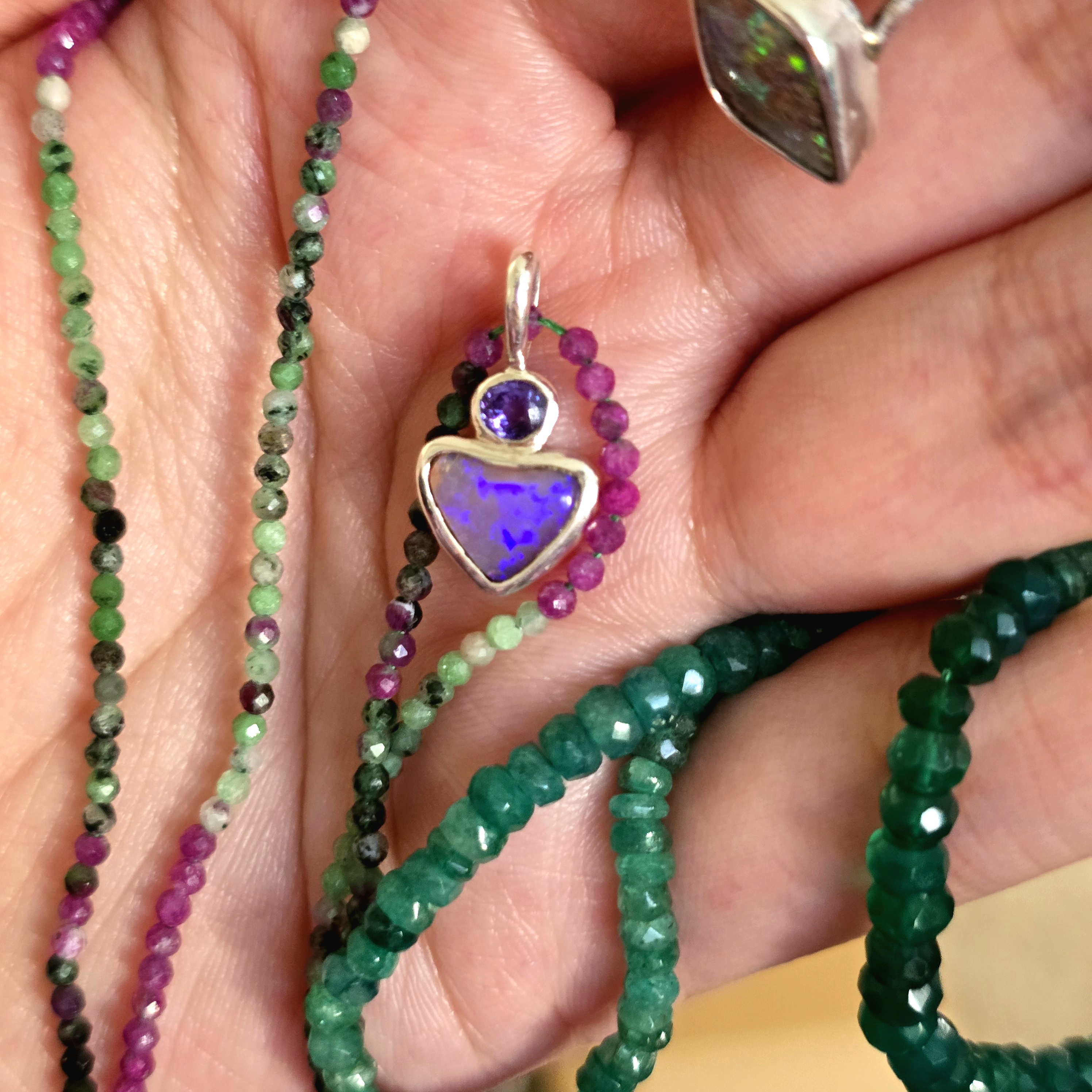 Natural Australian Opal Heart thumbnail 12