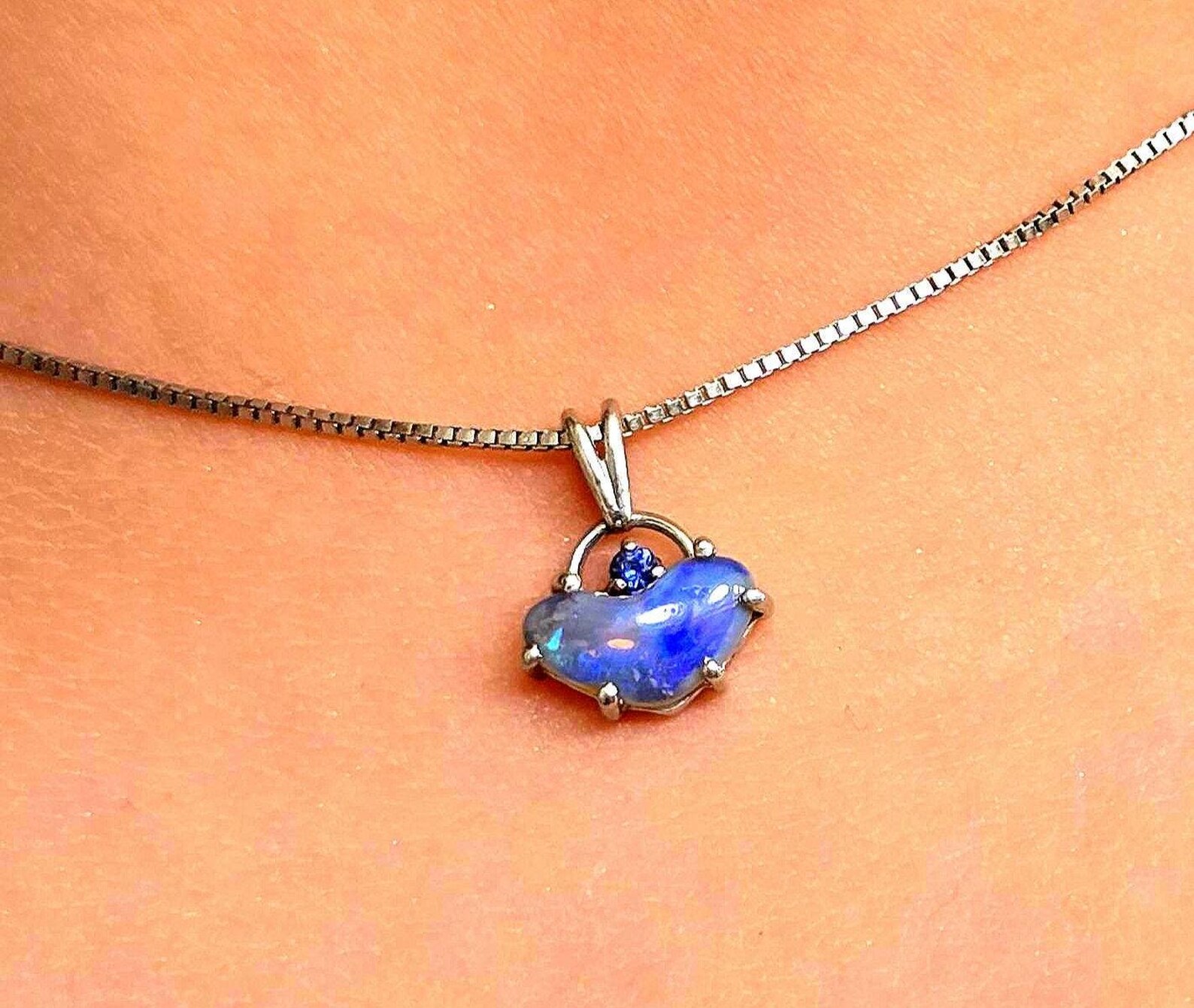 Blue baby - Natural Australian Opal Heart Necklace, Natural Sapphire, 925 Silver  thumbnail 12