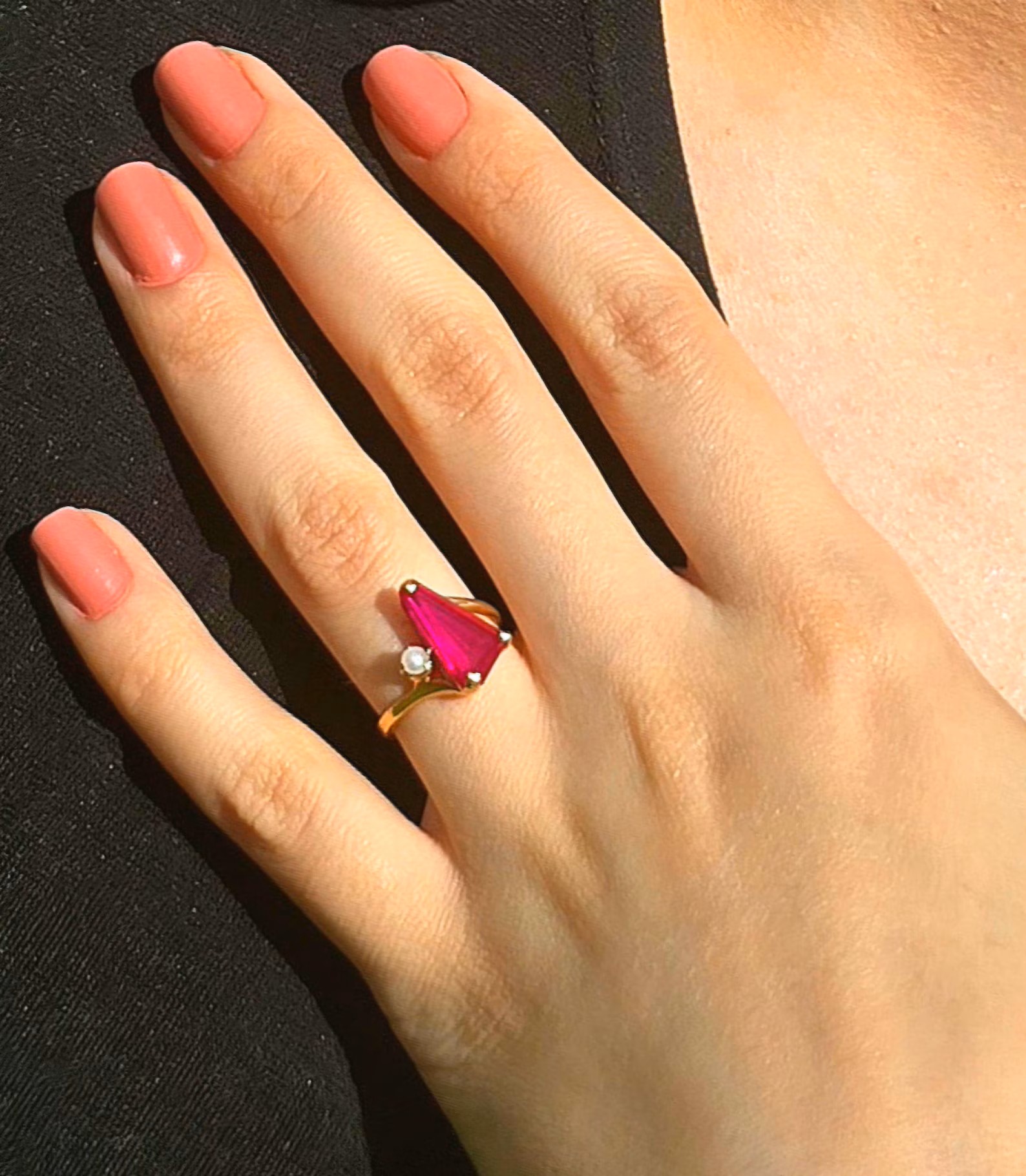 Vintage 14K Yellow Gold Pink Lab Sapphire Pearl Ring, Size 5 Baden & Foss (BF) Mid-Century Cocktail Bypass Ring, Geometric Gemstone Estate thumbnail 3
