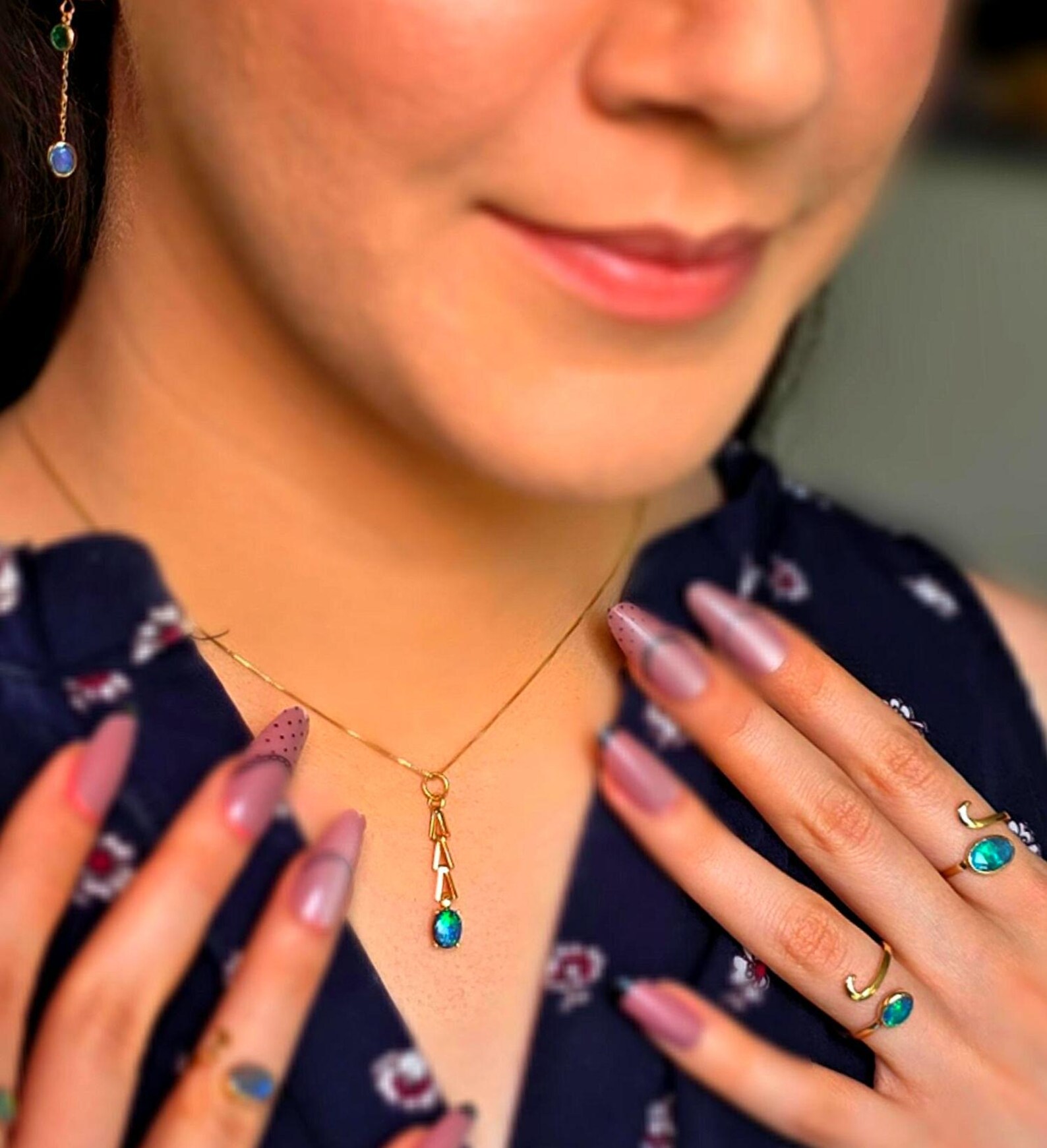 THUNDERBAE - NEON Solid 10k Gold Natural Australian Opal Doublet, Chevron link thumbnail 7